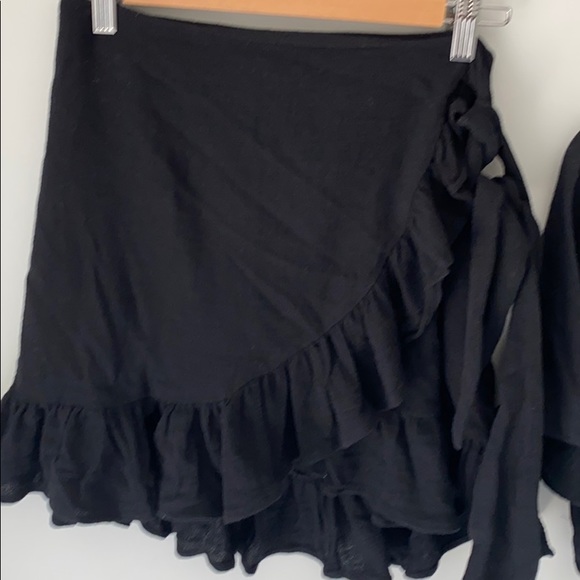 Zara wrap top and skirt - Picture 5 of 6